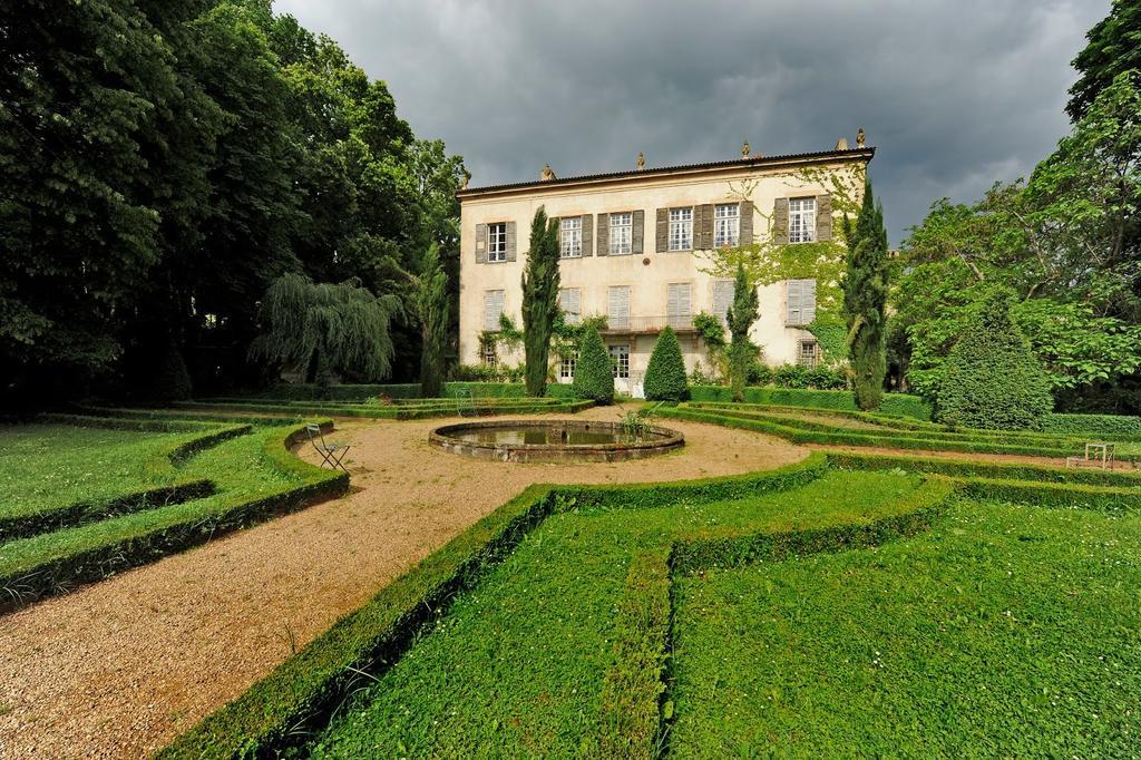 Chateau De La Chassaigne Lägenhet Thiers Exteriör bild